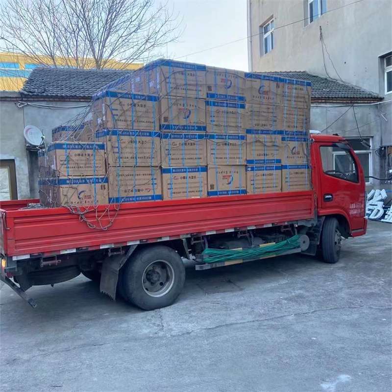 乌苏市阿勒泰地区：物流专线的高效货运之旅