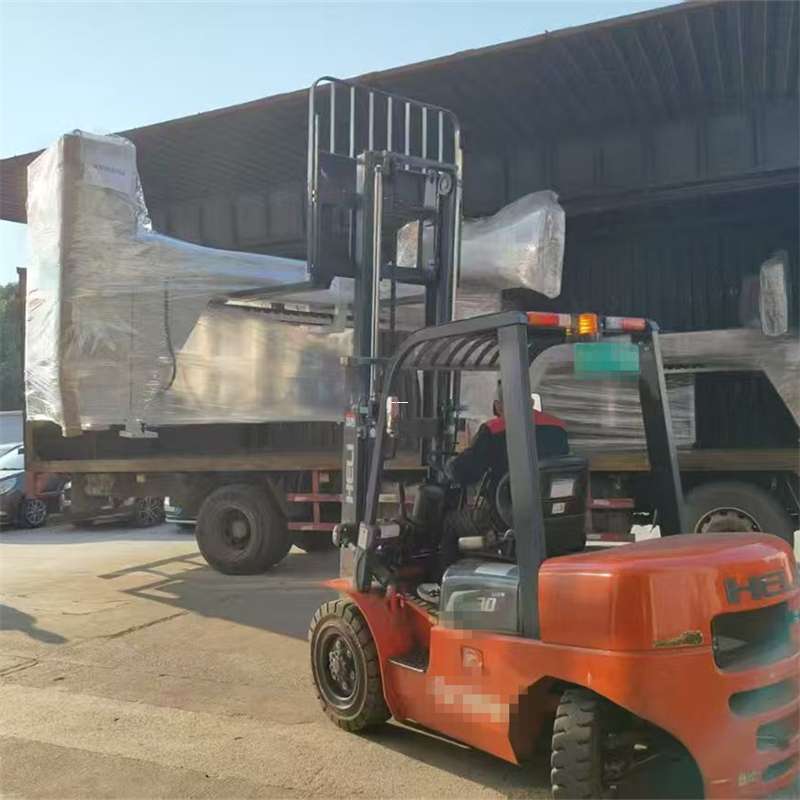 乌苏市华容区物流：多元运输服务与线路探索