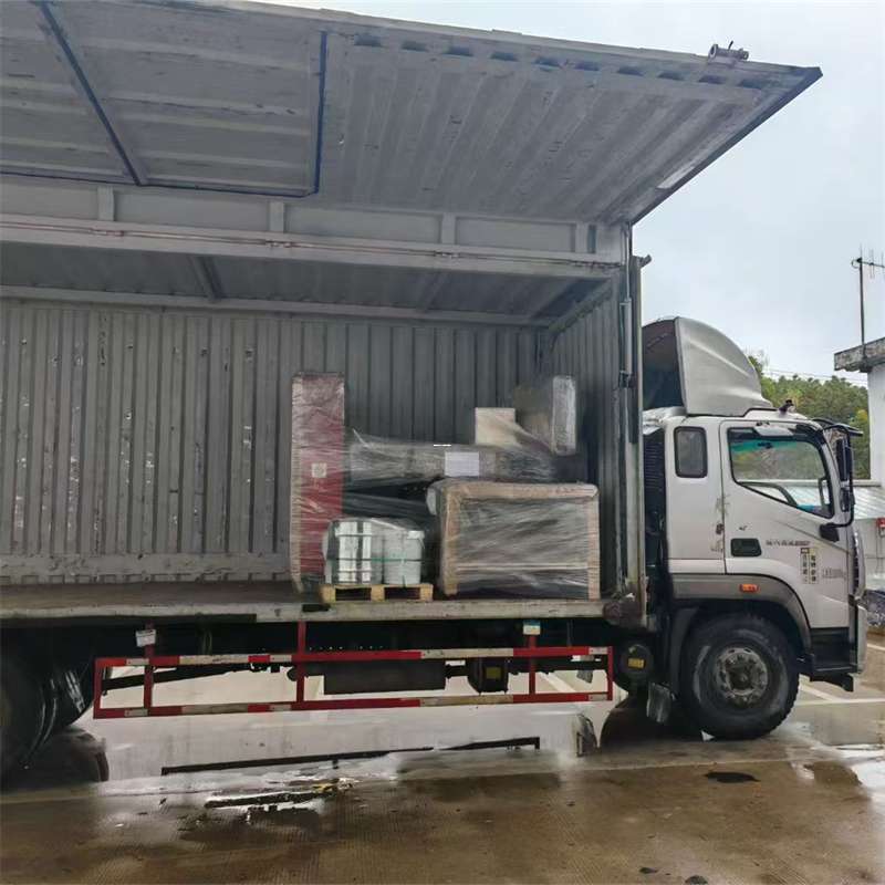 乌苏市富蕴县物流专线：打通运输新通道