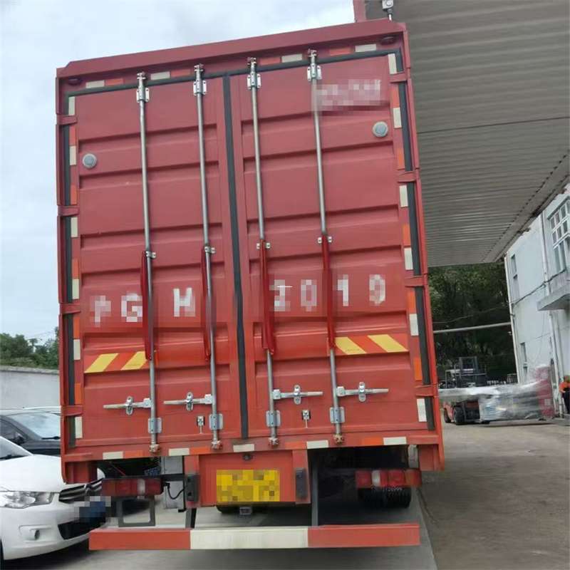 乌苏市探索乡城县进仓物流：多元服务与高效运输线路