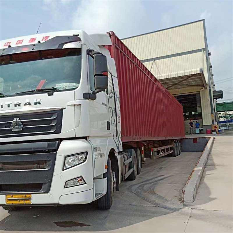 乌苏市松潘县物流：专线直达的多元货运世界